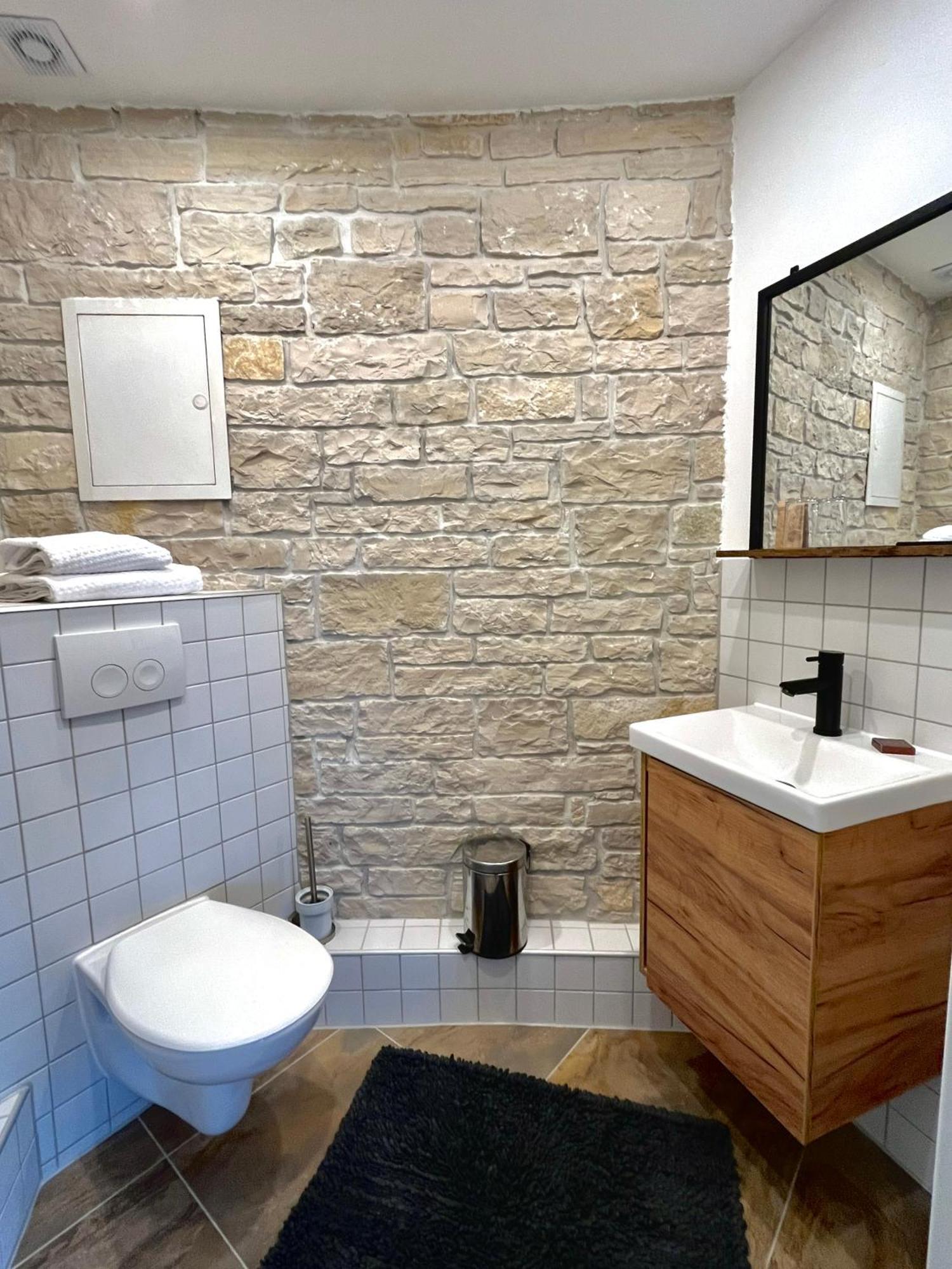 Hotel Zur Alten Stadtkellerei Leipzig Bilik gambar Bathroom